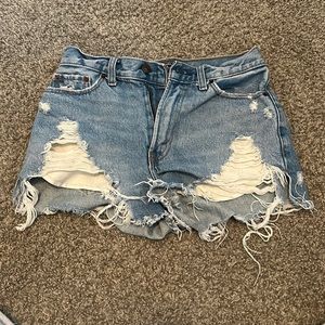 Abercrombie shorts. Super cute.